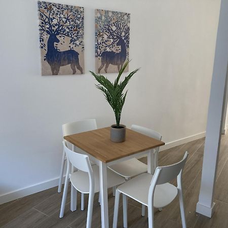 San Sebastian 6 Apartments サン・セバスティアン・デ・ロス・レイエス エクステリア 写真