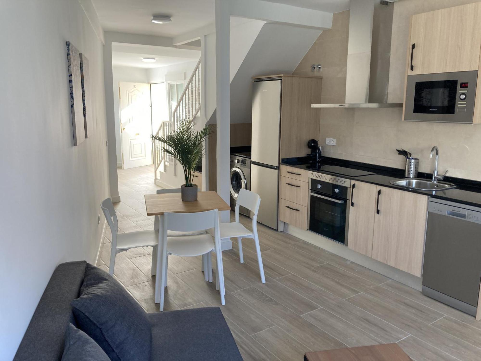 San Sebastian 6 Apartments サン・セバスティアン・デ・ロス・レイエス エクステリア 写真