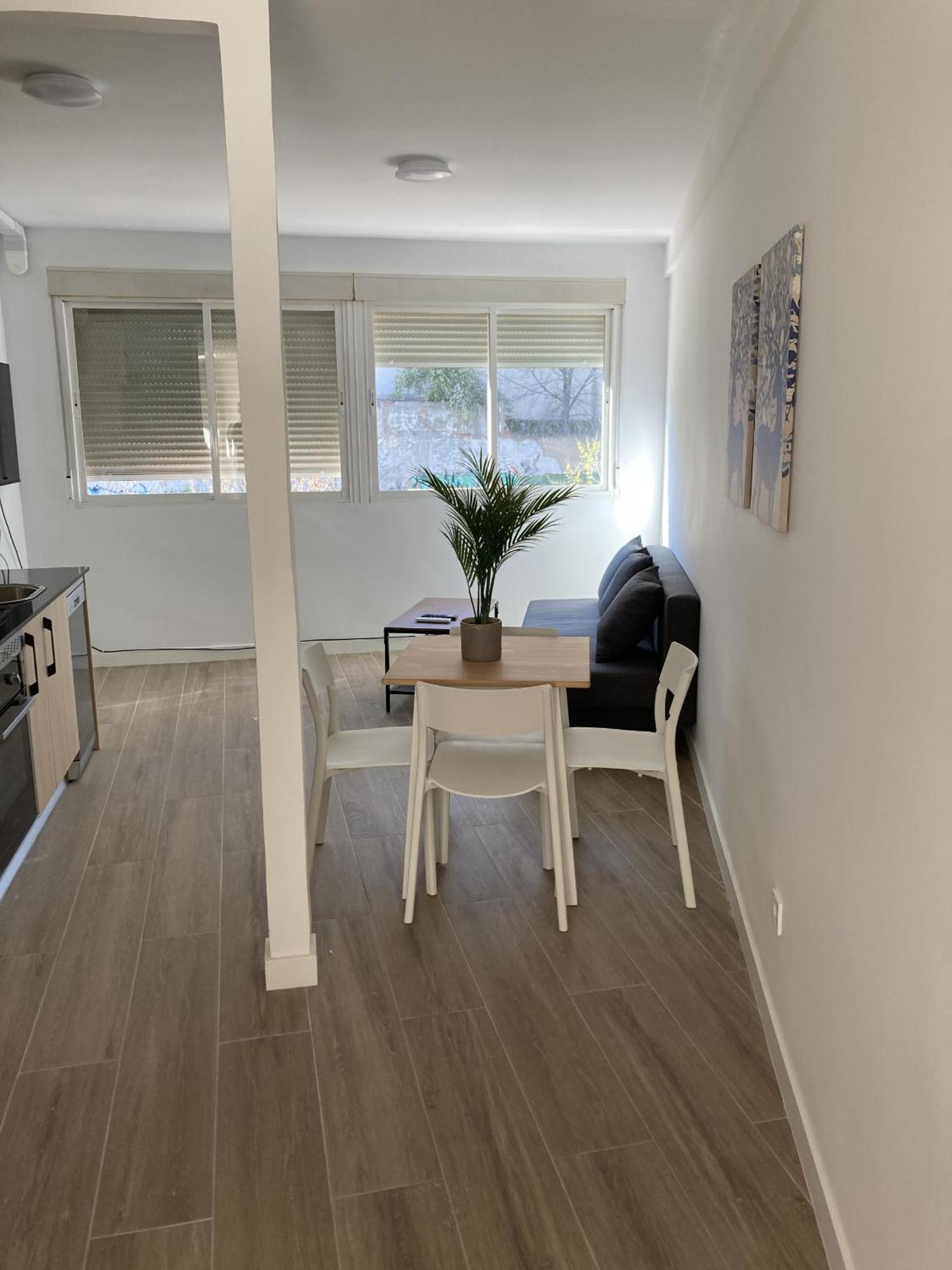 San Sebastian 6 Apartments サン・セバスティアン・デ・ロス・レイエス エクステリア 写真